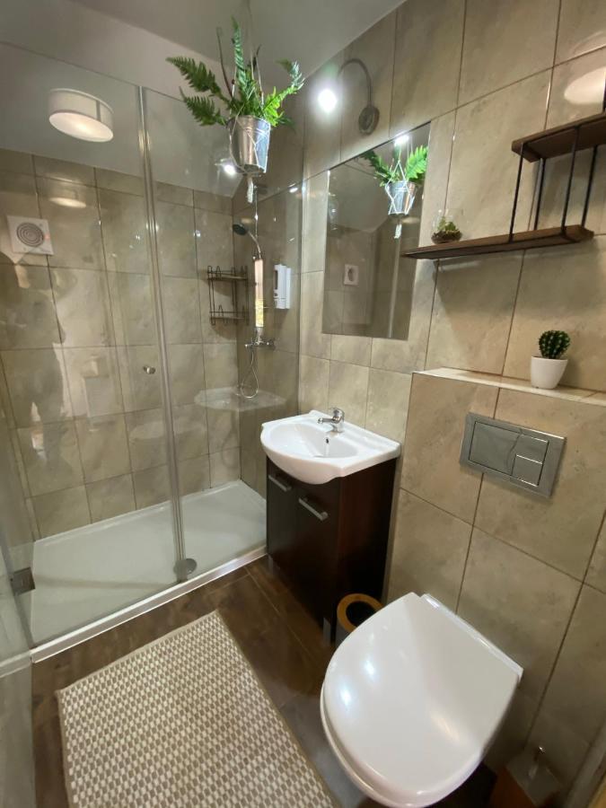 Domek Inosasino Z Basenem I Sauna المظهر الخارجي الصورة